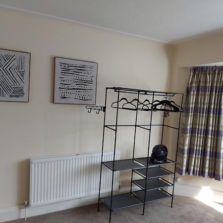 Large 4 Bedrooms Golders Green ロンドン エクステリア 写真