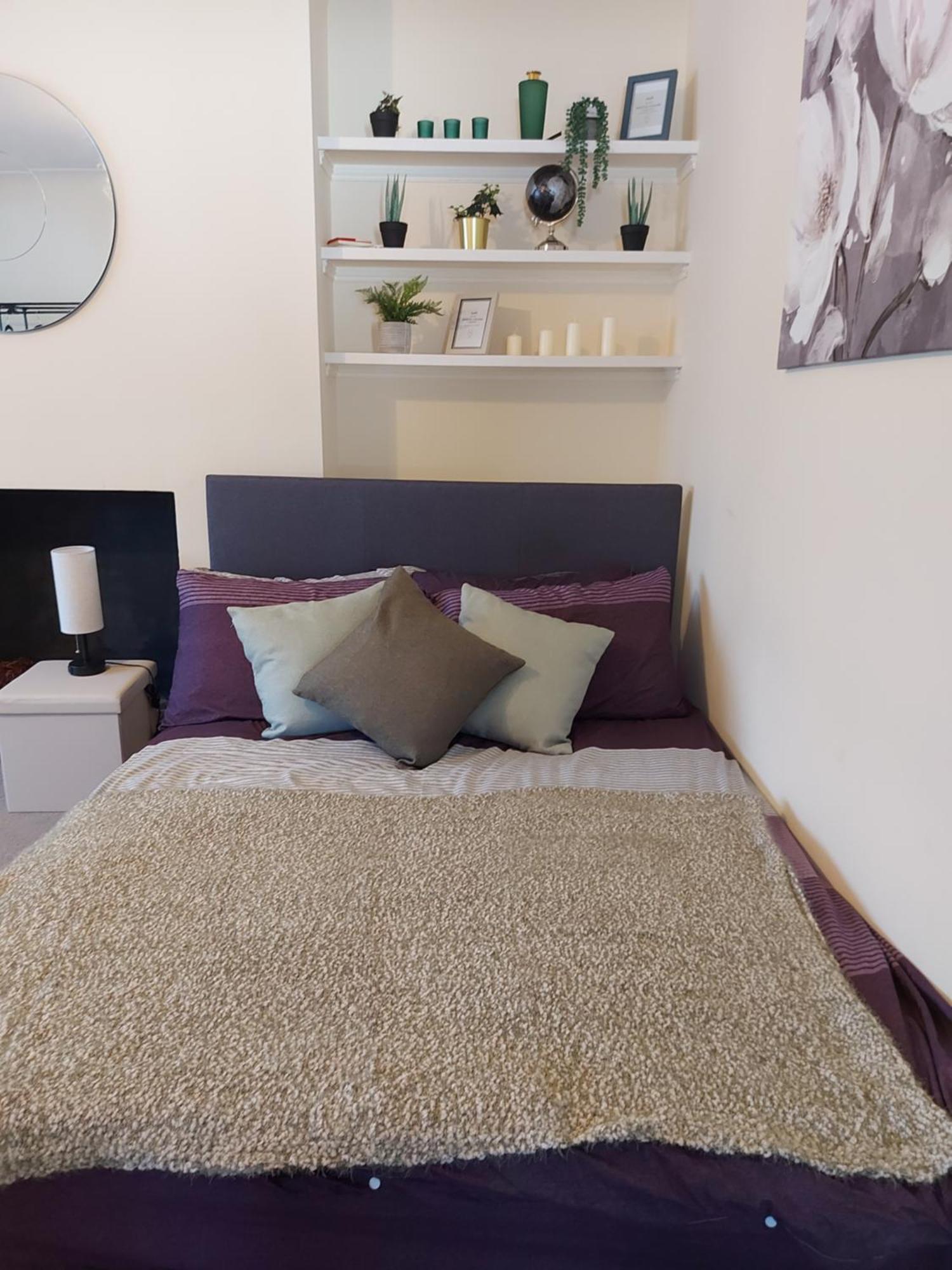 Large 4 Bedrooms Golders Green ロンドン エクステリア 写真